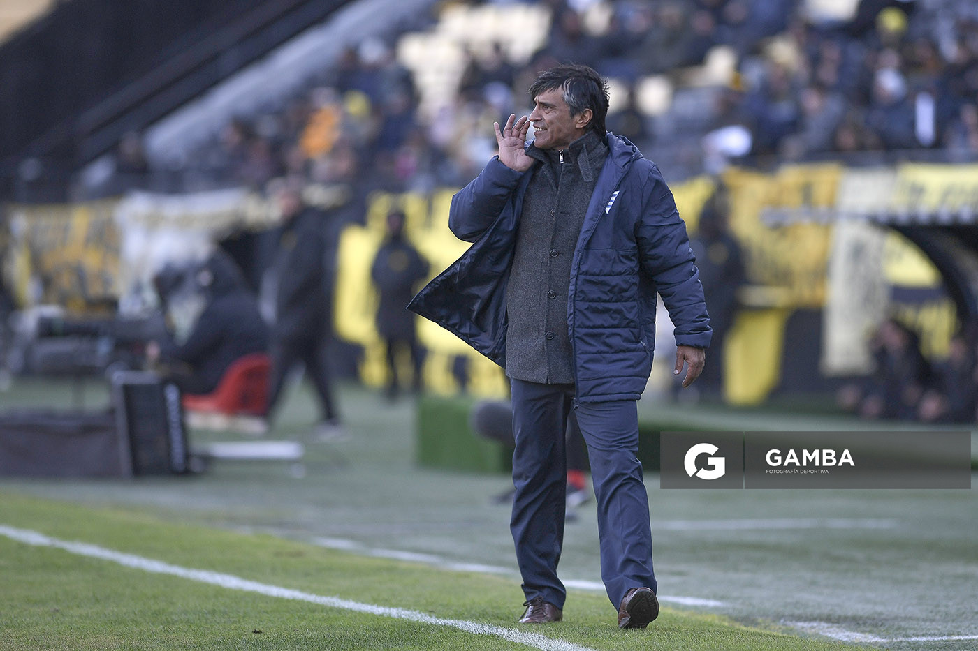 Tabaré Silva, Torneo Intermedio. Estadio Campeón del Siglo.