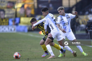 Leandro Umpiérrez, Torneo Intermedio. Estadio Campeón del Siglo.