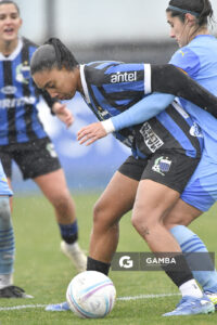Agustina Gómez, de Liverpool. Campeonato Uruguayo de Fútbol Femenino. Estadio Belvedere.