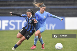 Camila Iriarte, de Montevideo City Torque. Campeonato Uruguayo de Fútbol Femenino. Estadio Belvedere.