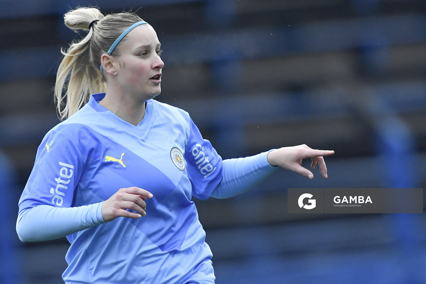 Fátima Lombardo, de Montevideo City Torque. Campeonato Uruguayo de Fútbol Femenino. Estadio Belvedere.