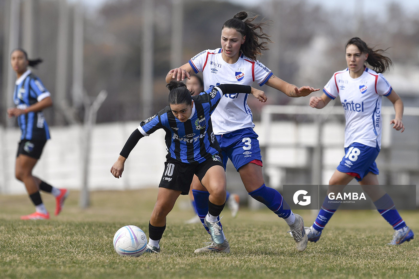 Aldana Sejas, de Liverpool. Campeonato Uruguayo de Fútbol Femenino. Estadio Parque Ancap.