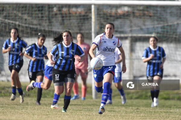 Sofía Oxandabarat, de Nacional. Campeonato Uruguayo de Fútbol Femenino. Estadio Parque Ancap.