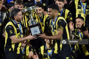 Peñarol Campeón. Torneo Intermedio. Estadio Centenario.