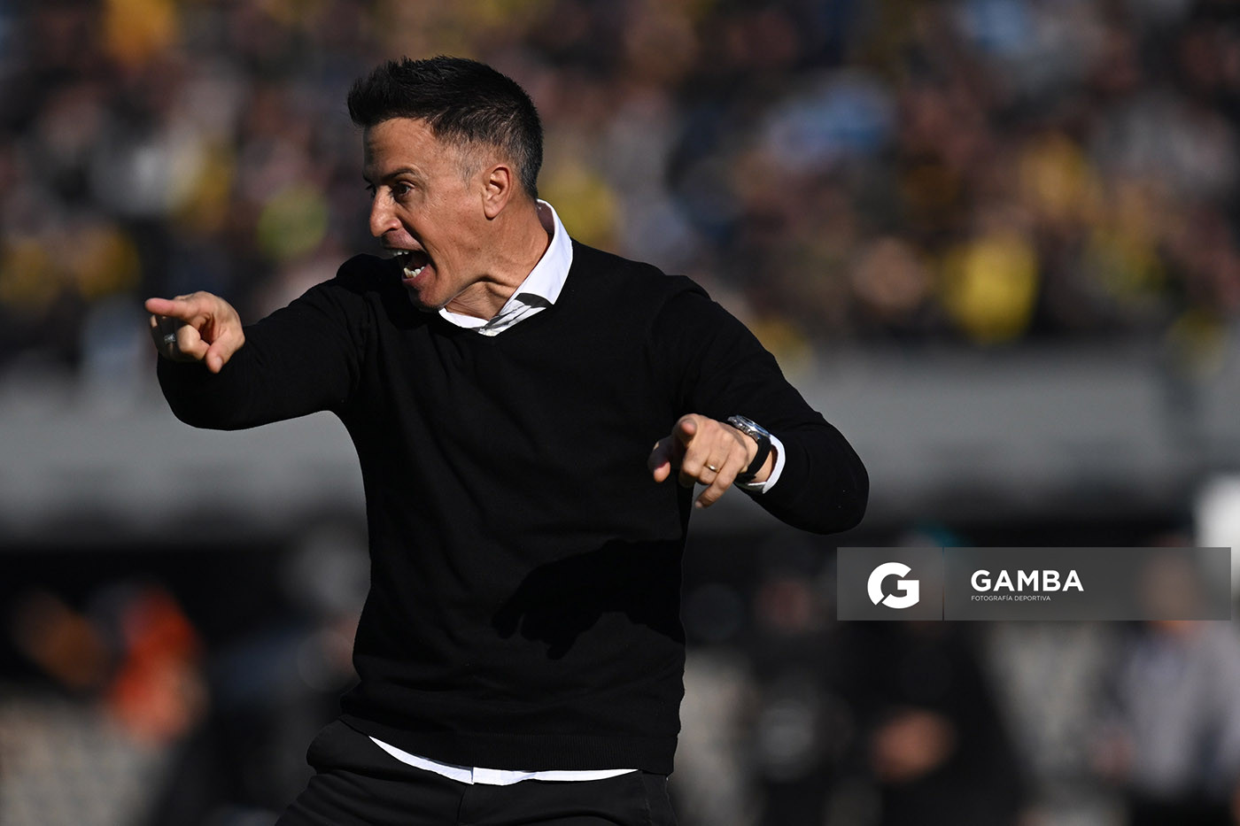 Pablo Peirano, director técnico de Nacional. Torneo Intermedio. Estadio Centenario.