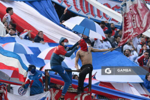 Hinchas de Nacional. Torneo Intermedio. Estadio Centenario.