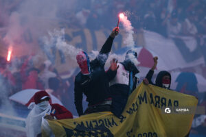 Hinchas de Nacional. Torneo Intermedio. Estadio Centenario.