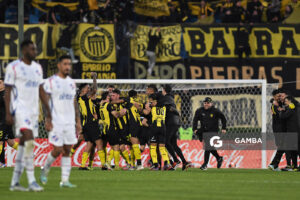Peñarol Campeón. Torneo Intermedio. Estadio Centenario.