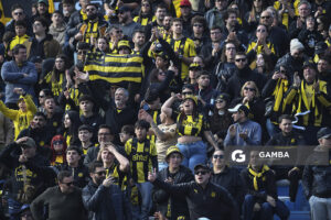 Hinchas de Peñarol. Torneo Intermedio. Estadio Centenario.