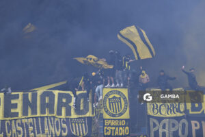Hinchas de Peñarol. Torneo Intermedio. Estadio Centenario.
