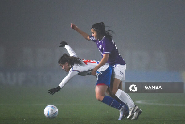 Julieta Melogño, de Nacional. Campeonato Uruguayo de Fútbol Femenino. Complejo Rentistas.