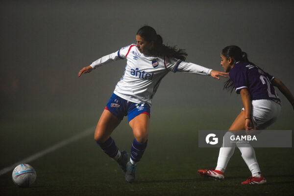 Carolay Ospina, de Nacional. Campeonato Uruguayo de Fútbol Femenino. Complejo Rentistas.