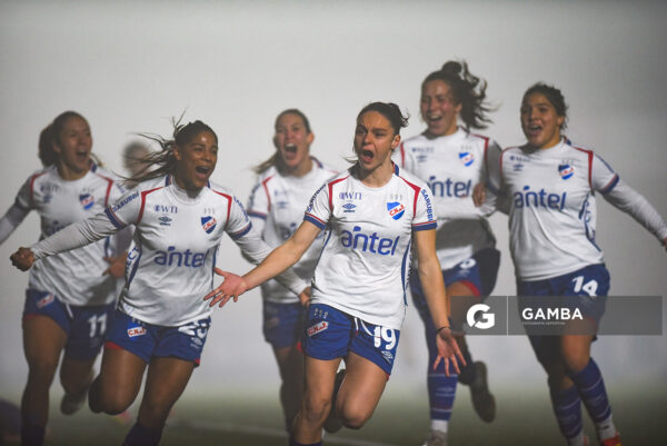 Josefina Félix, de Nacional. Campeonato Uruguayo de Fútbol Femenino. Complejo Rentistas.