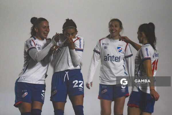 Martha Figueredo, de Nacional. Campeonato Uruguayo de Fútbol Femenino. Complejo Rentistas.