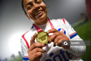 Yaqueline Apraez. Nacional Campeón. Campeonato Uruguayo de Fútbol Femenino. Complejo Rentistas.