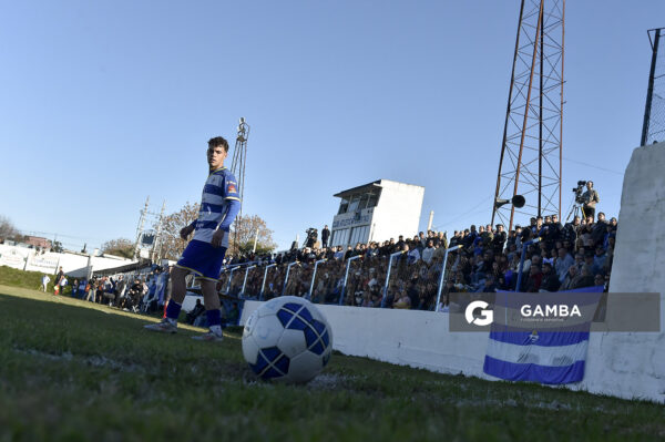 Facundo Suárez, de Libertad. 21ª Copa Nacional de Clubes. Estadio Álvaro Pérez.