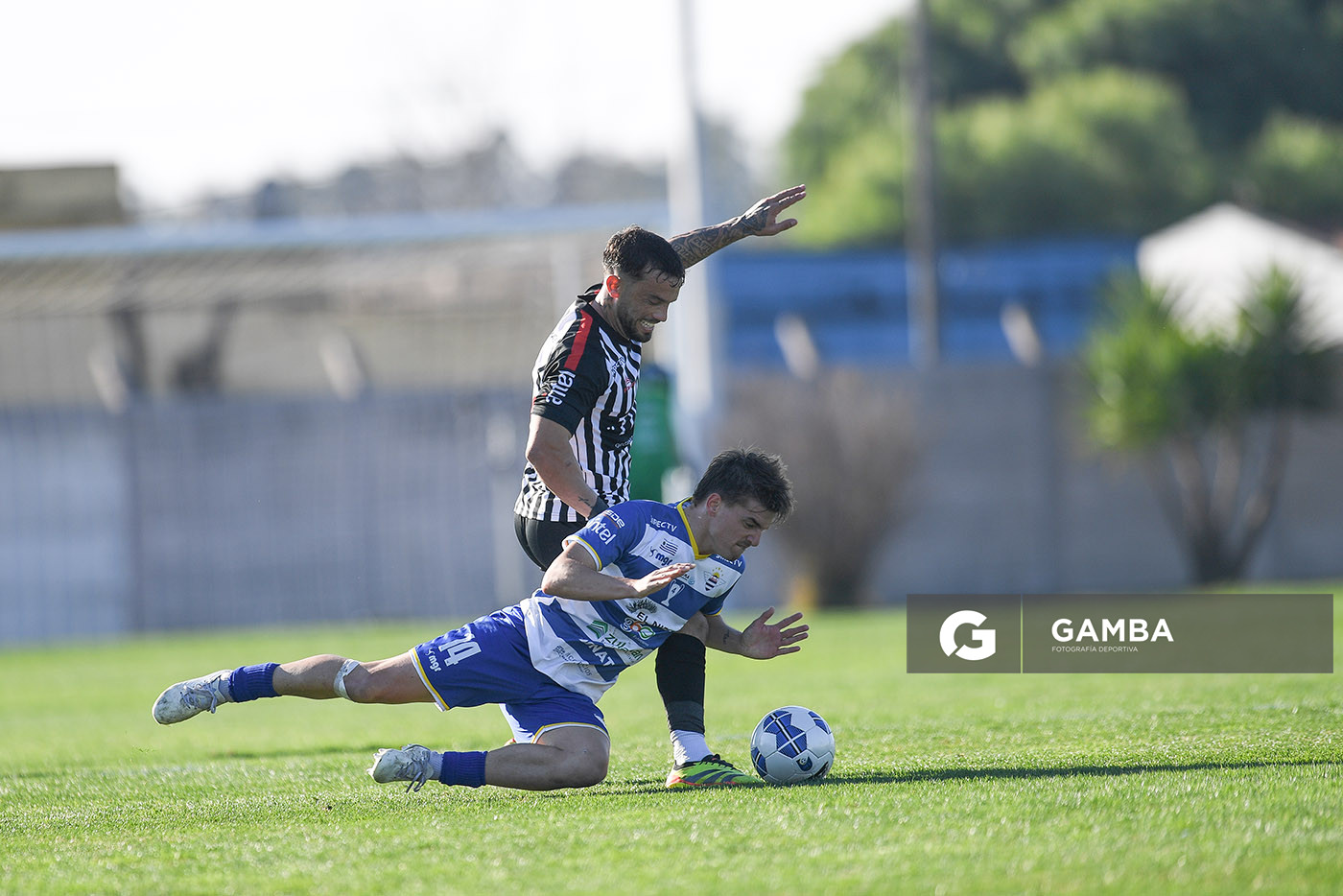 Rodrigo Tábarez, de Libertad. 21ª Copa Nacional de Clubes. Estadio Casto Martínez Laguarda.