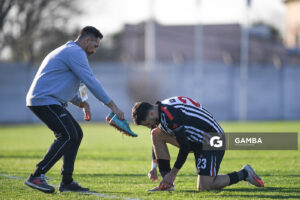 Paolo Parolín, director técnico de Río Negro. 21ª Copa Nacional de Clubes. Estadio Casto Martínez Laguarda.
