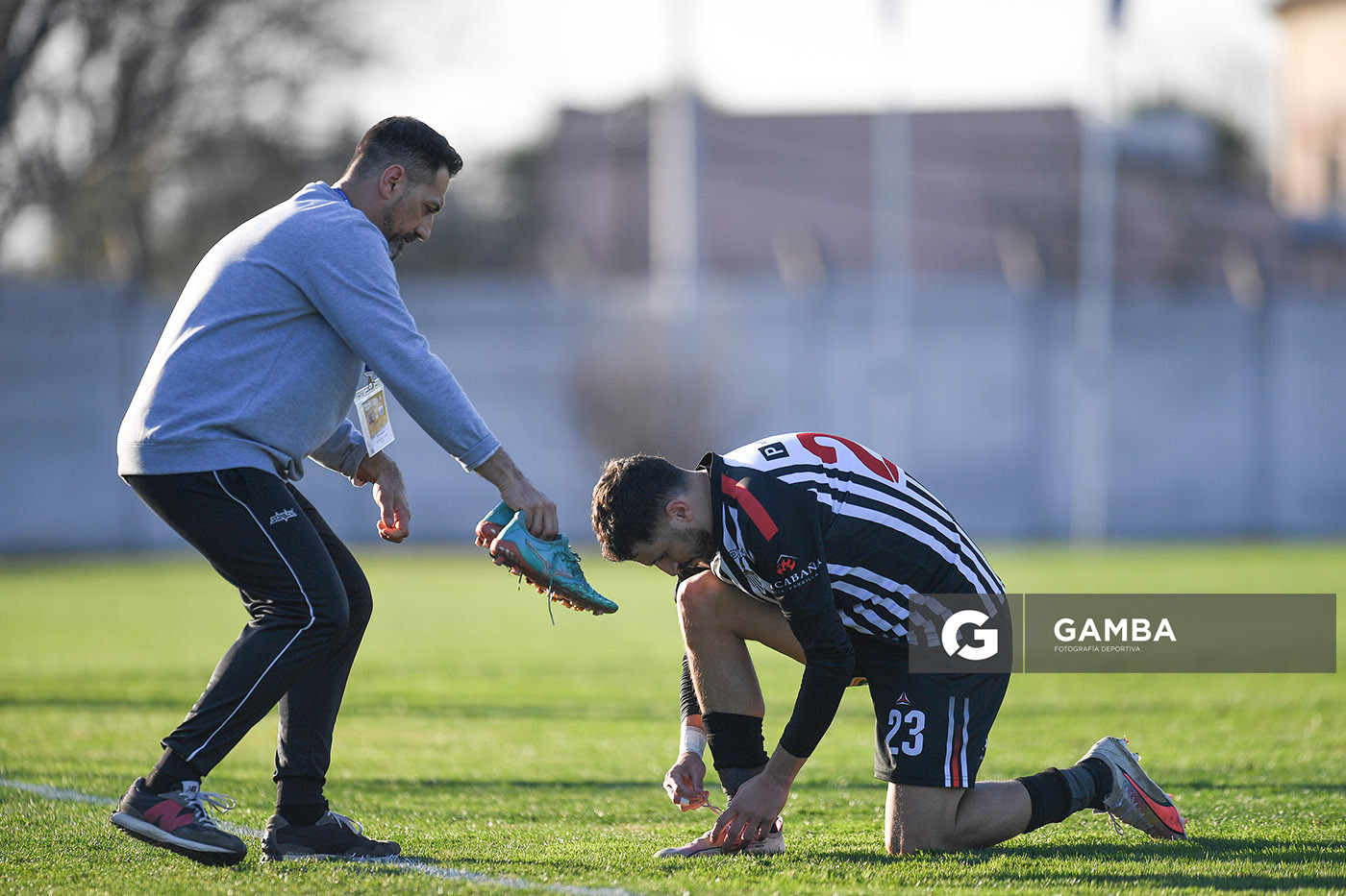 Paolo Parolín, director técnico de Río Negro. 21ª Copa Nacional de Clubes. Estadio Casto Martínez Laguarda.