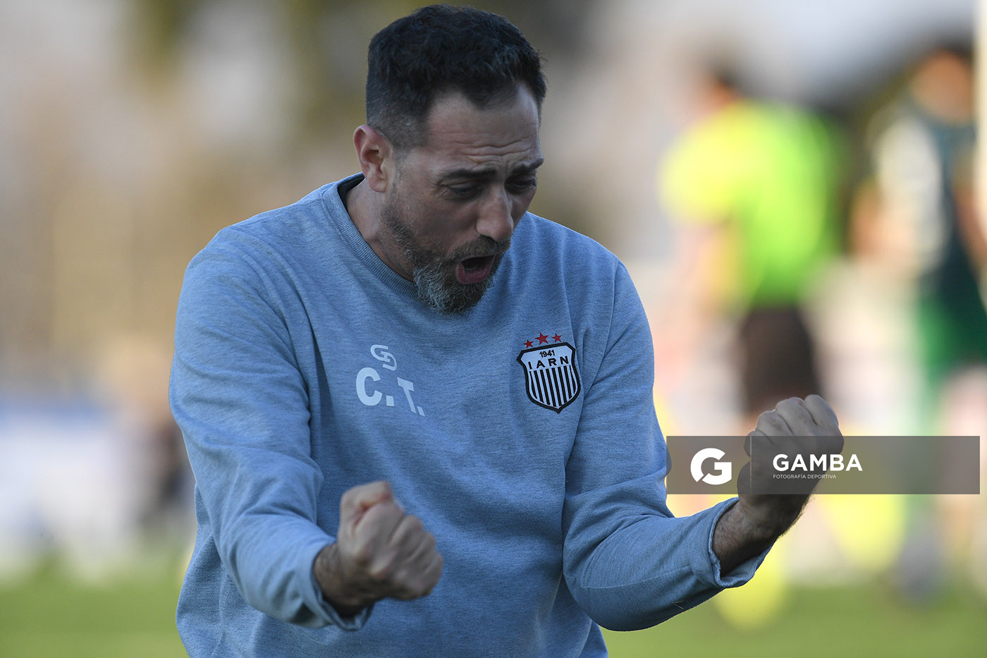 Paolo Parolín, director técnico de Río Negro. 21ª Copa Nacional de Clubes. Estadio Casto Martínez Laguarda.