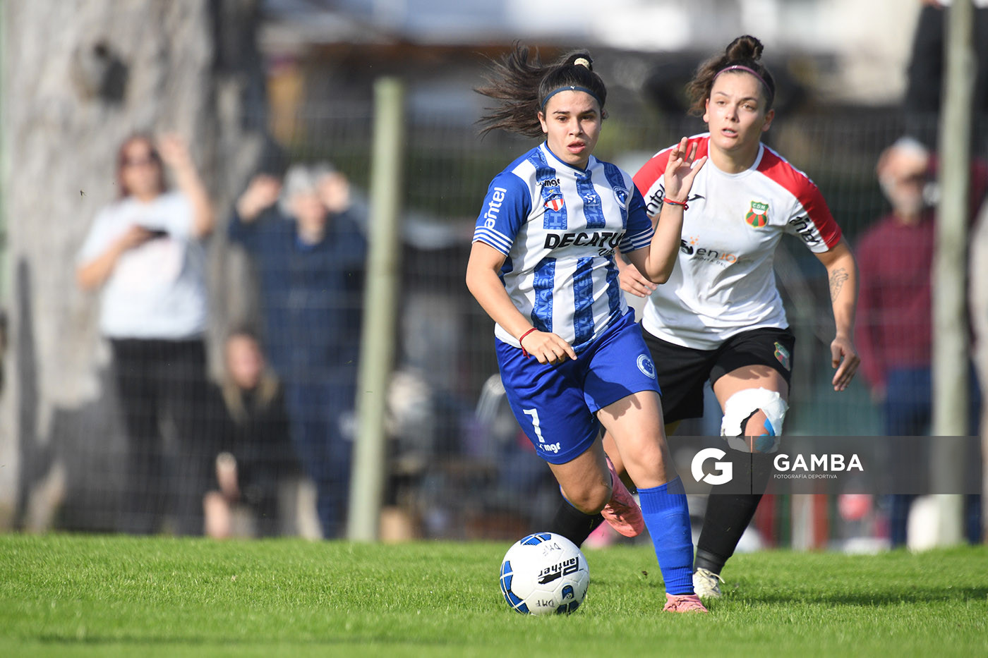 Gimena Mosqueira, de Arachanas. 23ª Copa Nacional de Fútbol Femenino. Parque Las Delicias.