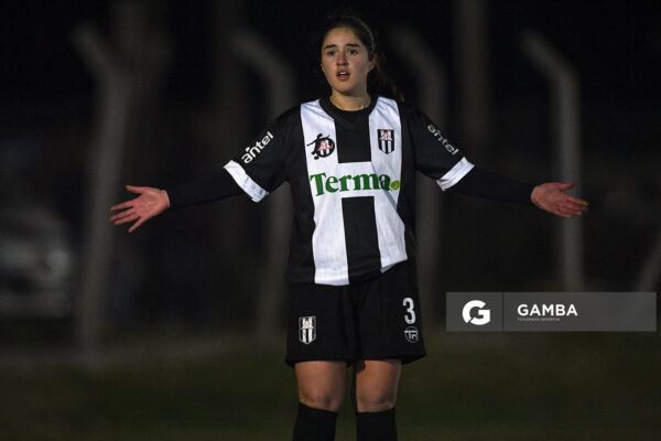 Sofía Hernández, de Central. 23ª Copa Nacional de Fútbol Femenino. Parque Camunda Gil.
