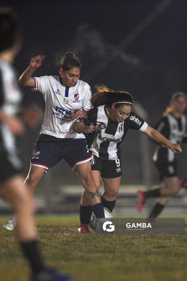 Agustina Gómez, de Nacional. 23ª Copa Nacional de Fútbol Femenino. Parque Camunda Gil.