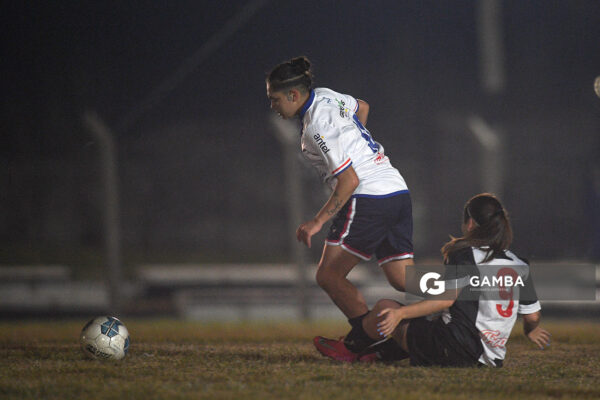 Agustina Gómez, de Nacional. 23ª Copa Nacional de Fútbol Femenino. Parque Camunda Gil.