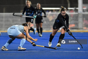 Pilar Oliveros, de Uruguay. Copa Panamericana de Hockey. Cancha Celeste.