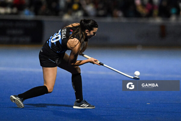 Milagros Seigal, de Uruguay. Copa Panamericana de Hockey. Cancha Celeste.
