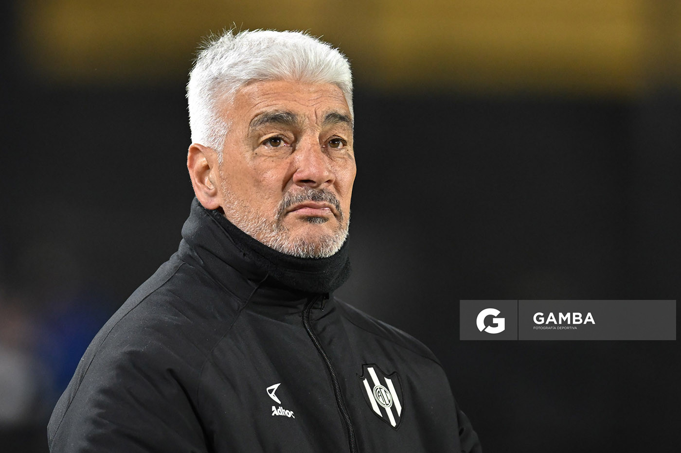 Osvaldo De Felippe, director técnico de Central Córdoba. Copa Conmebol Sudamericana. Estadio Campeón del Siglo.