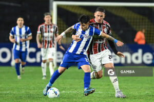 Federico Medina, de Cerro Largo. Copa Conmebol Sudamericana. Estadio Campeón del Siglo.