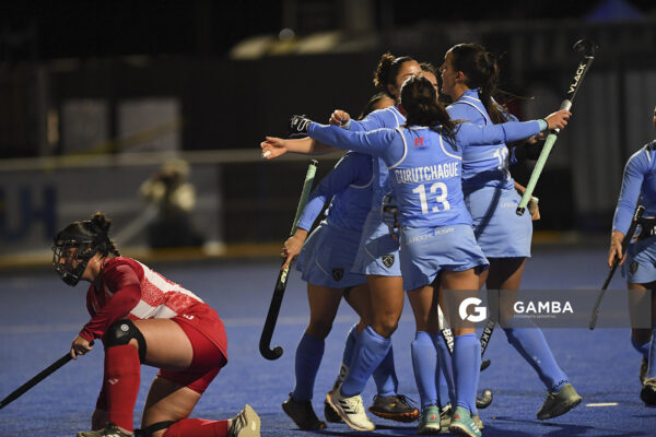 Manuela Vilar del Valle, de Uruguay. Copa Panamericana de Hockey. Cancha Celeste.