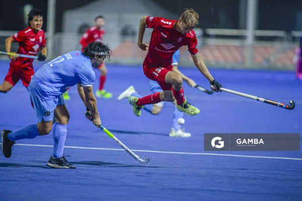 Juan Diego Casal, de Uruguay. Copa Panamericana de Hockey. Cancha Celeste.