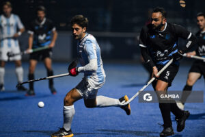 Tadeo Marcucci, de Argentina. Copa Panamericana de Hockey. Cancha Celeste.