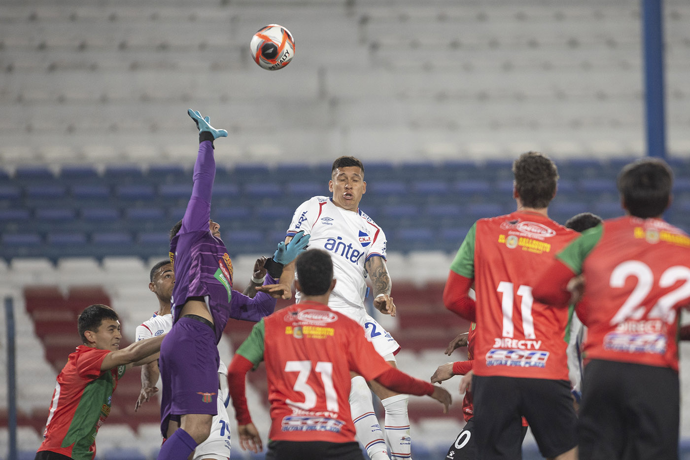 Nacional 0 - Boston River 0. F4CL25.