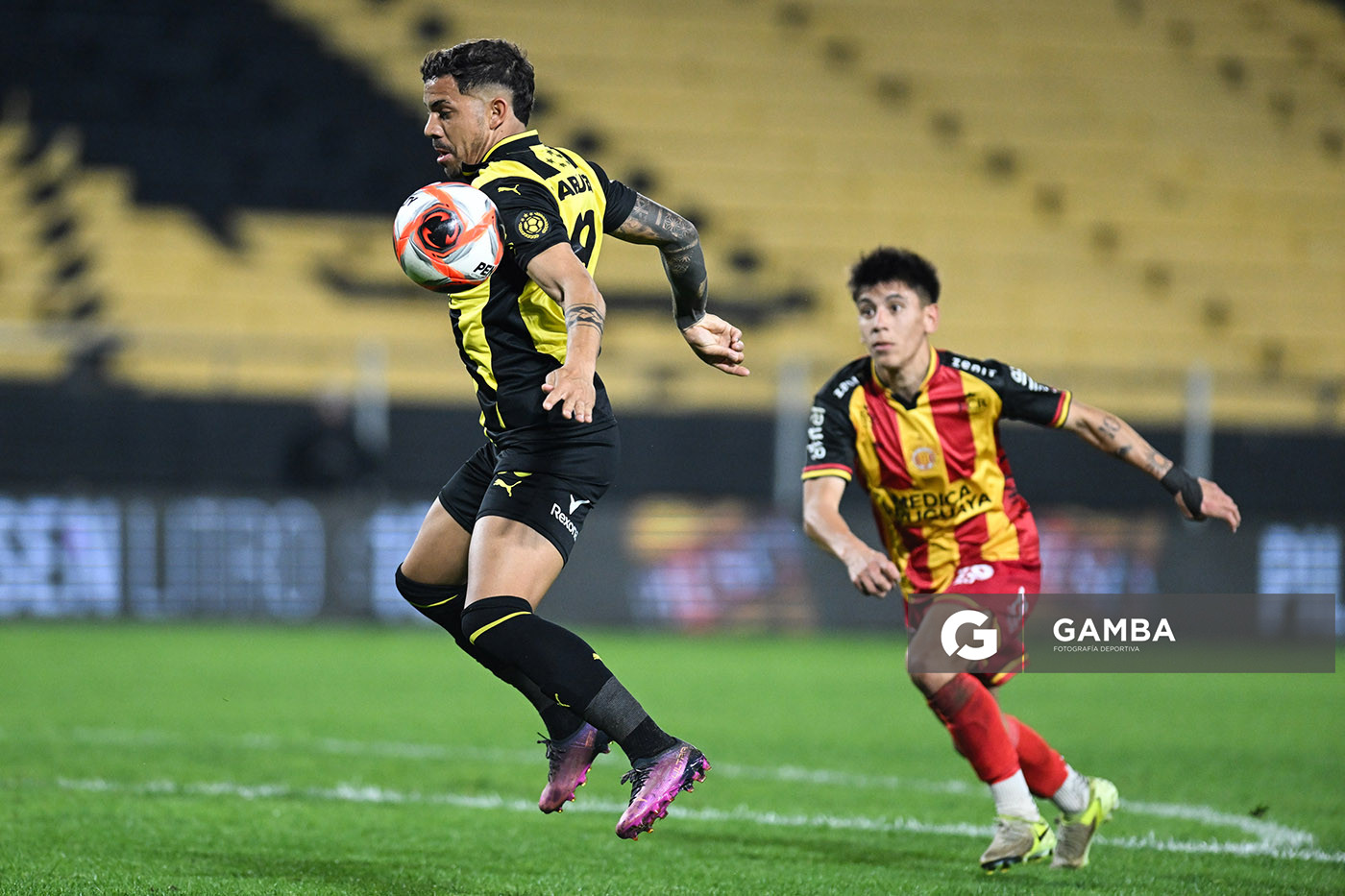 David Terans, de Peñarol. Torneo Clausura. Estadio Campeón del Siglo.