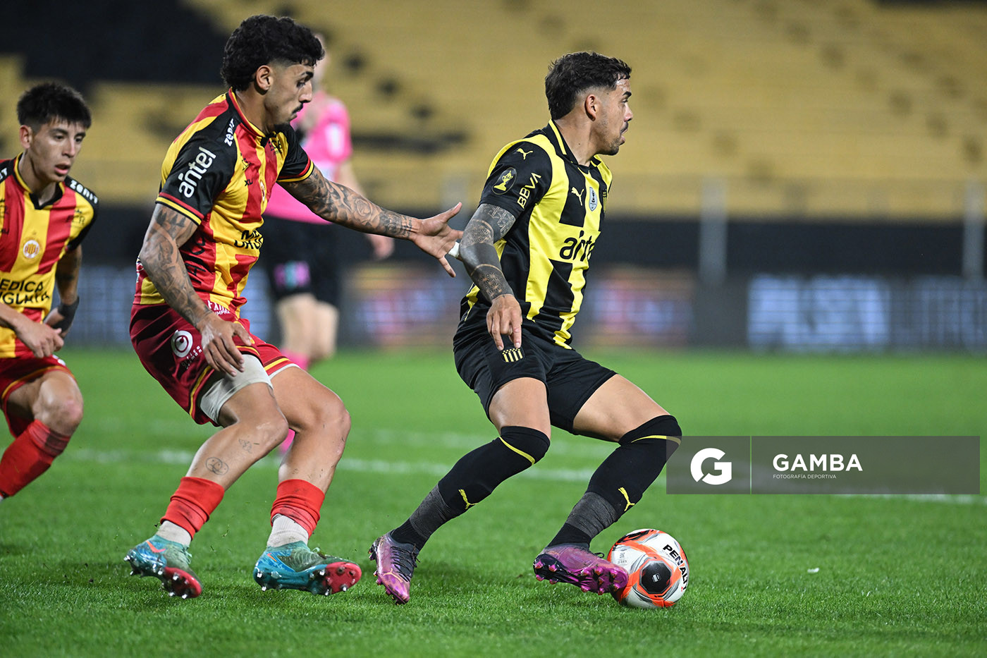 David Terans, de Peñarol. Torneo Clausura. Estadio Campeón del Siglo.
