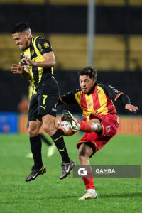 Juan Rivero, de Progreso. Torneo Clausura. Estadio Campeón del Siglo.