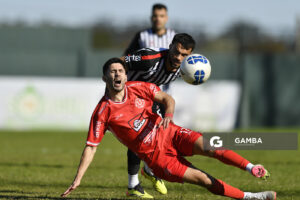 Pablo Sotelo, de Universitario. 21ª Copa Nacional de Clubes. Estadio Ernesto Dickinson.