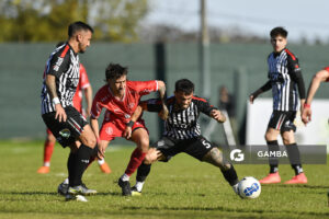 José Barreto, de Río Negro. 21ª Copa Nacional de Clubes. Estadio Ernesto Dickinson.