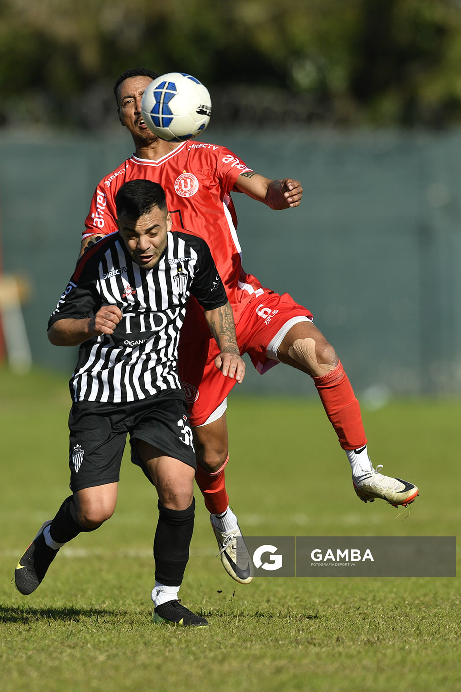 Alex Santeyano, de Río Negro. 21ª Copa Nacional de Clubes. Estadio Ernesto Dickinson.