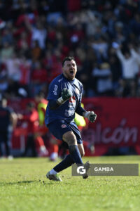 Jorge Fleitas, golero de Universitario. 21ª Copa Nacional de Clubes. Estadio Ernesto Dickinson.