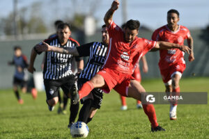 Jonathan Jorge, de Universitario. 21ª Copa Nacional de Clubes. Estadio Ernesto Dickinson.