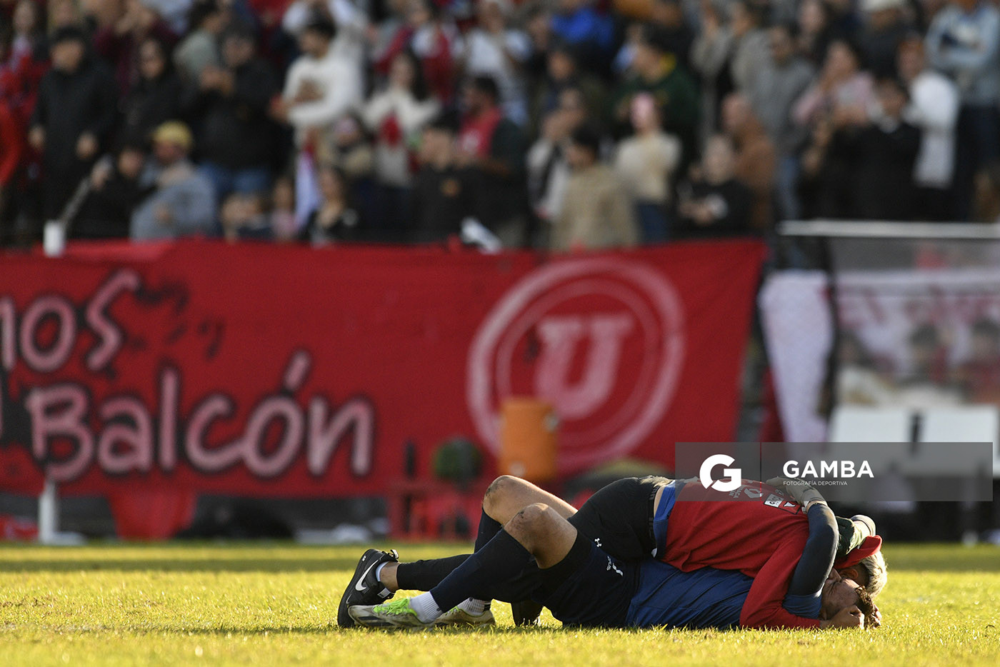 Universitario de Salto, Campeón. 21ª Copa Nacional de Clubes. Estadio Ernesto Dickinson.