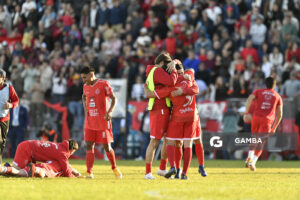 Universitario de Salto, Campeón. 21ª Copa Nacional de Clubes. Estadio Ernesto Dickinson.