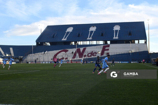 Torneo Clausura. Estadio Gran Parque Central.
