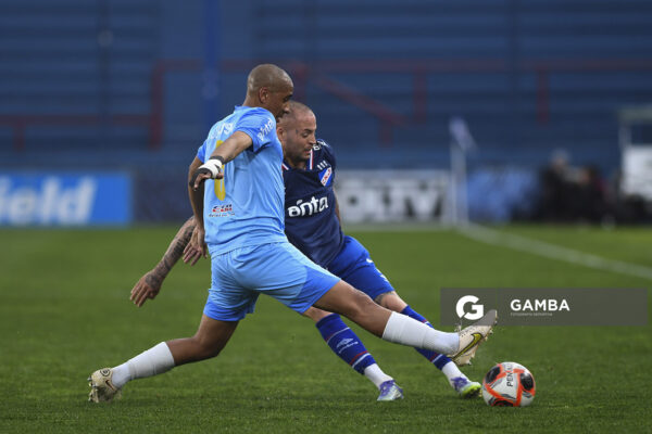 Nicolás López, de Nacional. Torneo Clausura. Estadio Gran Parque Central.