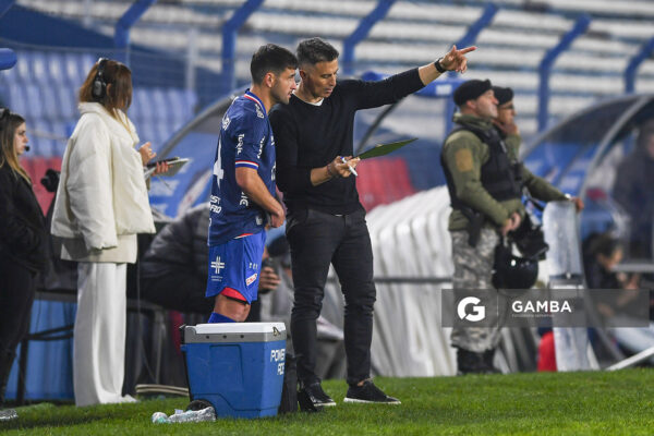 Nicolás Lodeiro, de Nacional. Torneo Clausura. Estadio Gran Parque Central.