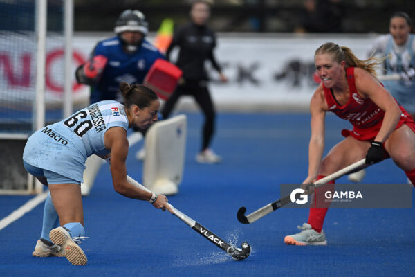 Brisa Bruggesser, de Argentina. Copa Panamericana de Hockey. Cancha Celeste.